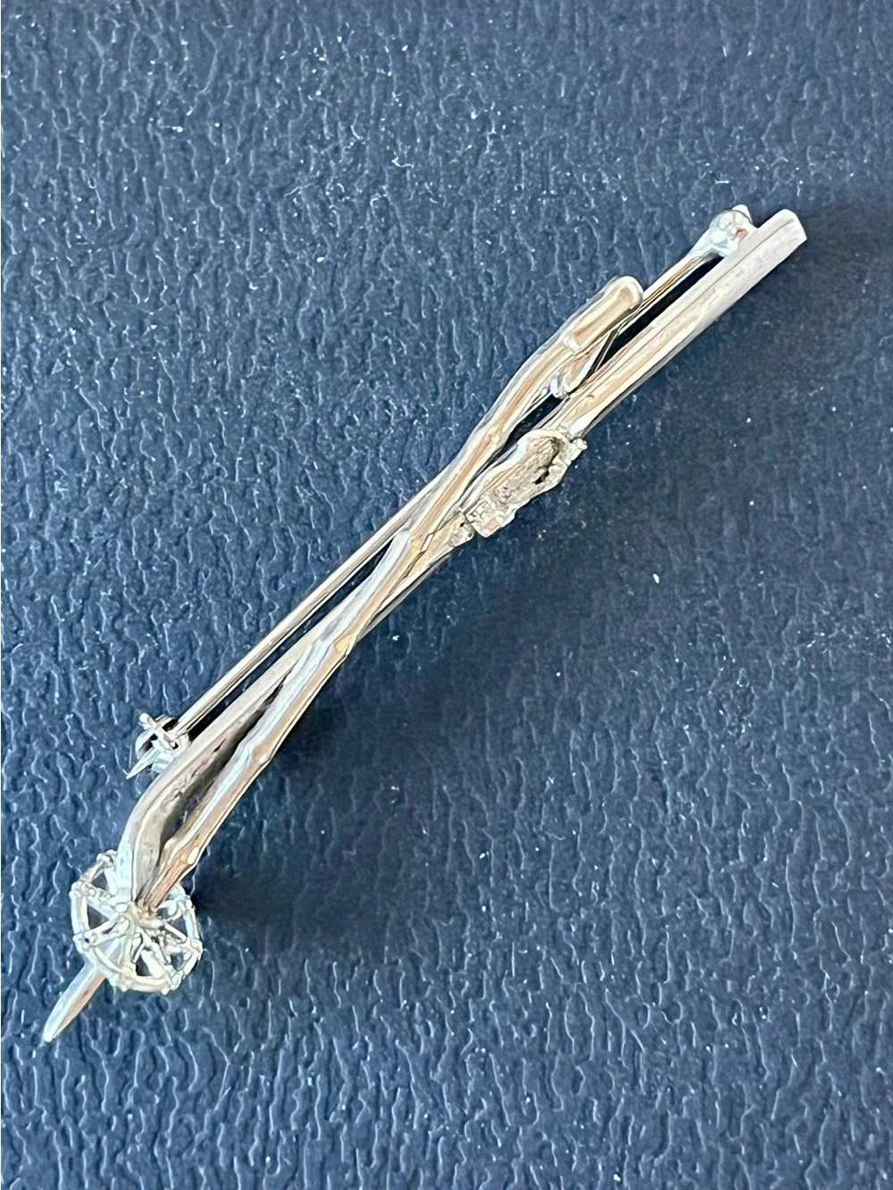 VTG Wells Sterling Silver Ski & Pole Brooch Pin 3” Winter Sport Novelty Lapel